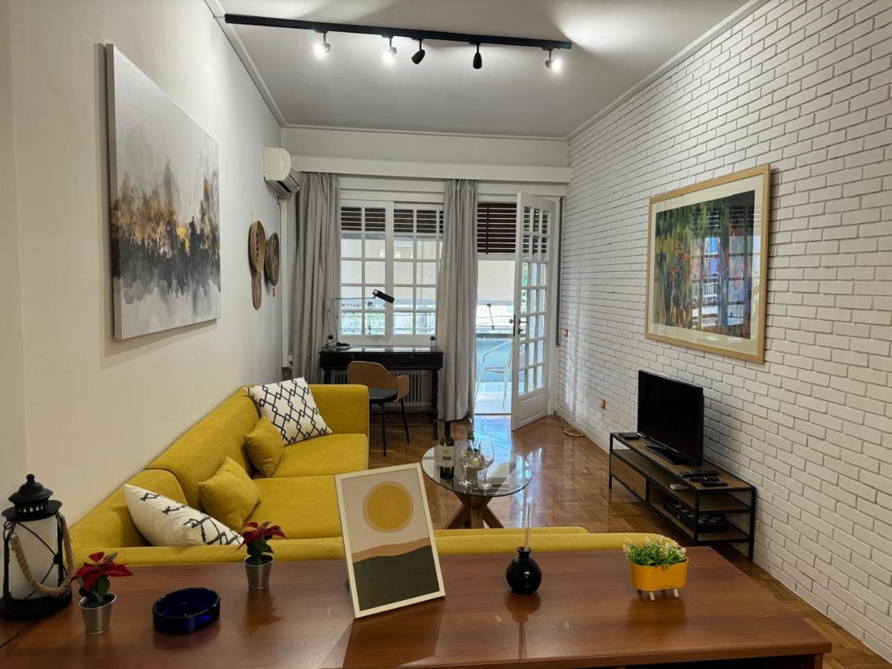 2Nd Floor Apt In Koukaki เอเธนส์ ภายนอก รูปภาพ